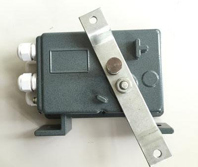 防水防塵（總線(xiàn)型）拉繩開(kāi)關(guān)